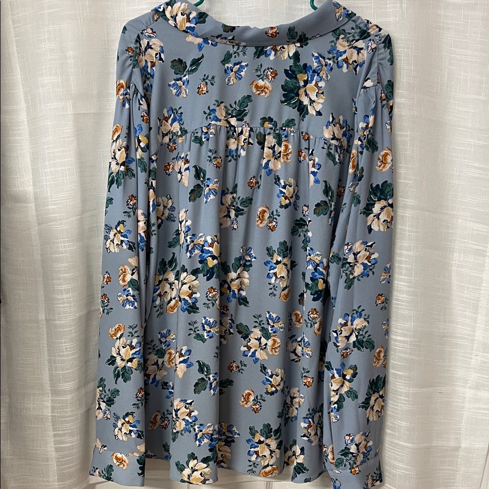 Plus Size LC Lauren Conrad Collared Button-Front Shirt 3X - Picture 6 of 9